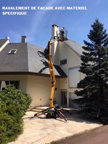 Rénovation de facade et demoussage toiture